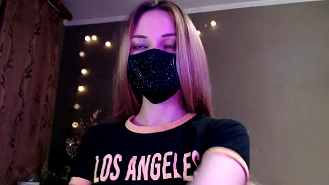 Iris lave online show from April 14, 2026, 5:29 pm