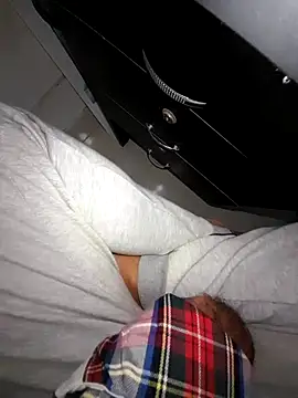 Snapshot of hackyourpussy@xh chatting on November 28, 2025, 1:17 am hackyourpussyxh online show from November 28, 2025, 1:17 am