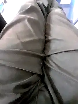 Snapshot of hackyourpussy@xh chatting on October 2, 2025, 10:18 am hackyourpussyxh online show from October 2, 2025, 10:18 am