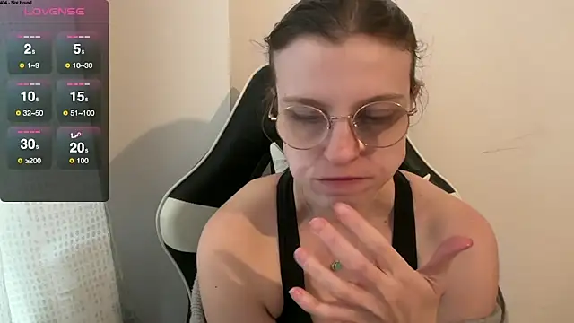 BustyKellyXXX online show from February 11, 2026, 2:06 pm