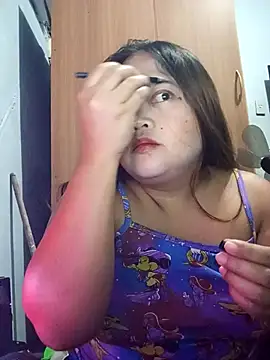 sweetbigtits19 online show from April 8, 2026, 2:24 am