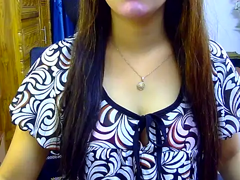 Obonti 2000 online show from October 13, 2025, 4:41 pm