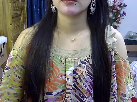 Obonti 2000 online show from December 3, 2025, 4:28 pm