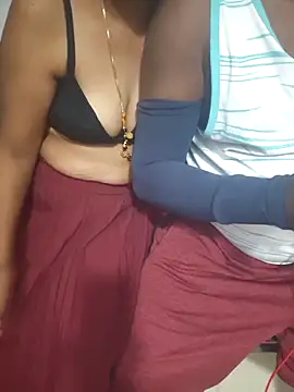 Snapshot of tamilsexycouple chatting on October 2, 2025, 5:05 pm tamilsexycouple online show from October 2, 2025, 5:05 pm