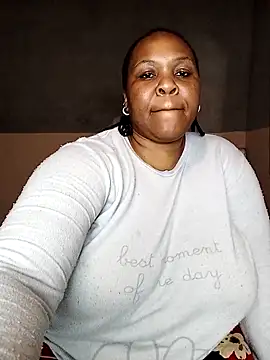 Moretl online show from October 21, 2025, 9:36 pm