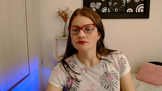 Camila-ventura online show from February 7, 2026, 2:30 am