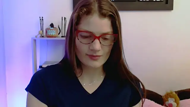 Snapshot of Camila-ventura chatting on May 24, 2026, 11:43 am Camila-ventura online show from May 24, 2026, 11:43 am