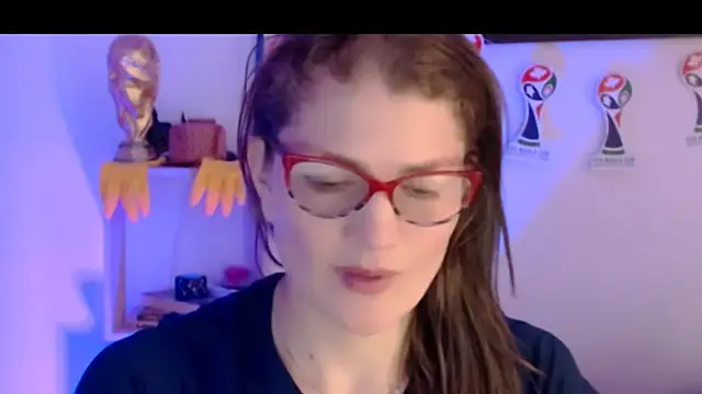 Camila-ventura online show from July 6, 2026, 1:07 pm