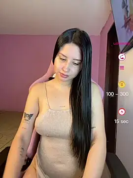 Snapshot of lucy_grey25 chatting on June 24, 2026, 4:38 pm lucy grey25 online show from June 24, 2026, 4:38 pm