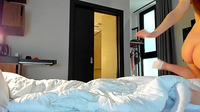 Snapshot of SoulNonNude chatting on February 10, 2026, 10:36 am SoulNonNude online show from February 10, 2026, 10:36 am