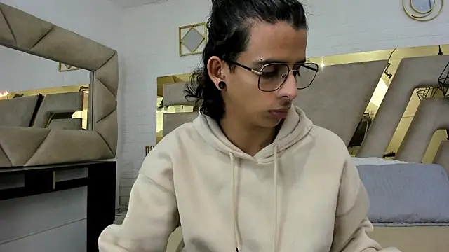 Snapshot of Ibratxandy chatting on November 27, 2025, 7:03 pm Ibratxandy online show from November 27, 2025, 7:03 pm