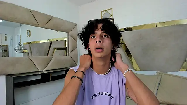 Snapshot of Ibratxandy chatting on October 27, 2025, 8:32 pm Ibratxandy online show from October 27, 2025, 8:32 pm