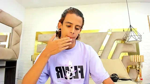 Snapshot of Ibratxandy chatting on September 20, 2025, 7:08 pm Ibratxandy online show from September 20, 2025, 7:08 pm