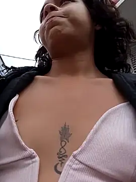 Tendercouple1 online show from February 11, 2026, 6:52 pm