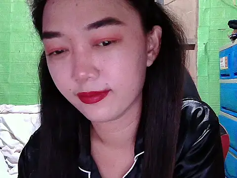 lucky rona online show from April 17, 2026, 12:52 pm