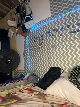 chocolatito-ho online show from October 24, 2025, 5:39 am