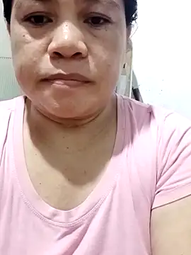 Snapshot of pinay_labb chatting on June 1, 2026, 12:38 pm pinay labb online show from June 1, 2026, 12:38 pm