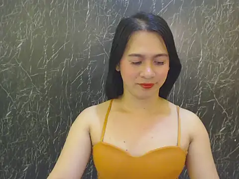 Snapshot of ur_asianpretty chatting on April 25, 2026, 1:30 am ur asianpretty online show from April 25, 2026, 1:30 am