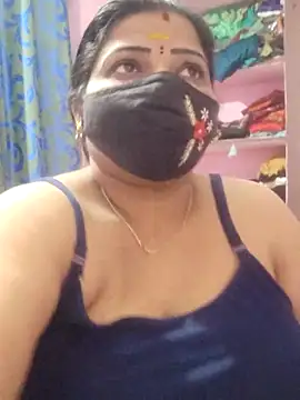 lathikaqueentamil online show from October 12, 2025, 5:25 pm