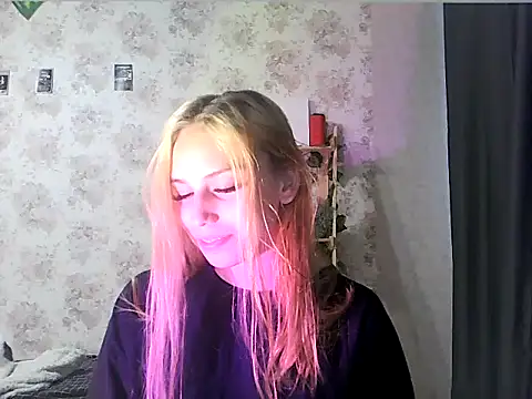 ClaireLaSweet online show from October 16, 2025, 3:15 am