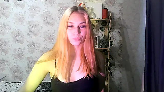 ClaireLaSweet online show from October 19, 2025, 10:23 pm