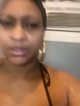 dreameafterdusk online show from January 7, 2026, 3:22 am