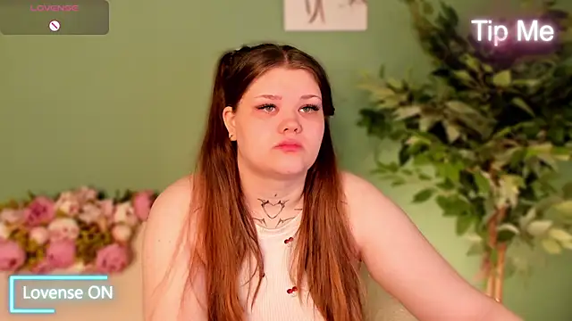 elle one online show from November 27, 2025, 4:02 am