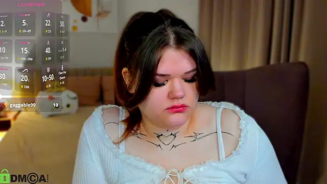 elle one online show from November 11, 2025, 3:45 am