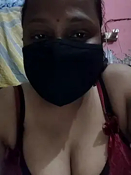 shalubhabhi69 online show from January 8, 2026, 6:25 pm