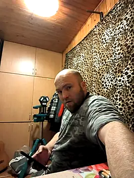 fbsinfo online show from October 27, 2025, 2:23 am