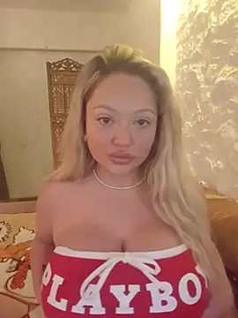 misstitmouseofficial online show from September 14, 2025, 3:12 pm