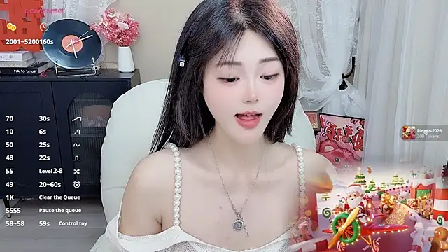 CeeKie online show from April 9, 2026, 9:59 am