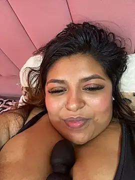 Hela Collins online show from October 19, 2025, 11:24 am