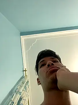 Snapshot of dermino12 chatting on October 20, 2025, 6:19 pm dermino12 online show from October 20, 2025, 6:19 pm