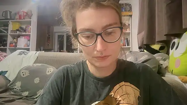 harleyblair online show from July 7, 2026, 10:02 pm