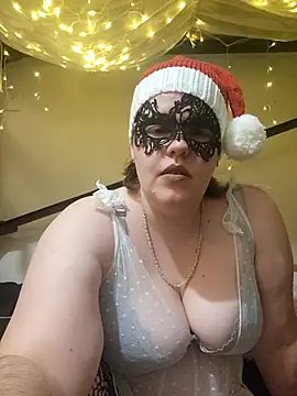 VeiledMuse online show from December 21, 2025, 2:46 am