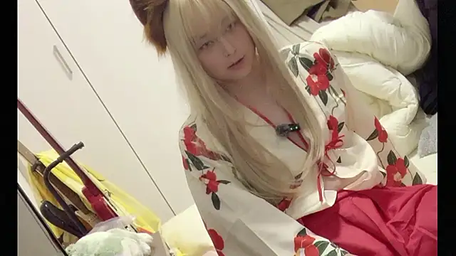 Mia032 online show from January 14, 2026, 2:09 pm