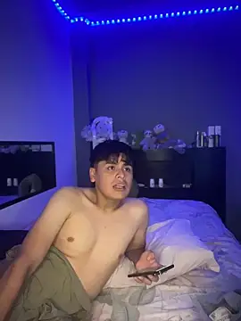 Kailertwink online show from February 2, 2026, 4:22 am