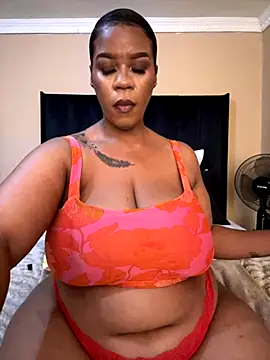 THICKBUNNYCHICKxxx online show from September 24, 2025, 10:11 am