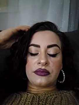 ShineBright88 online show from February 4, 2026, 7:31 pm