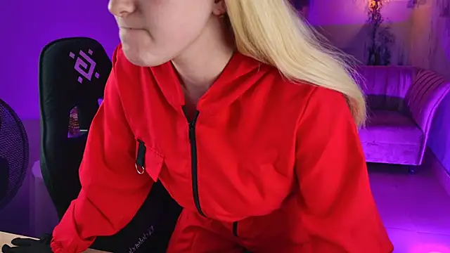 Stef Nicks online show from September 27, 2025, 5:13 am