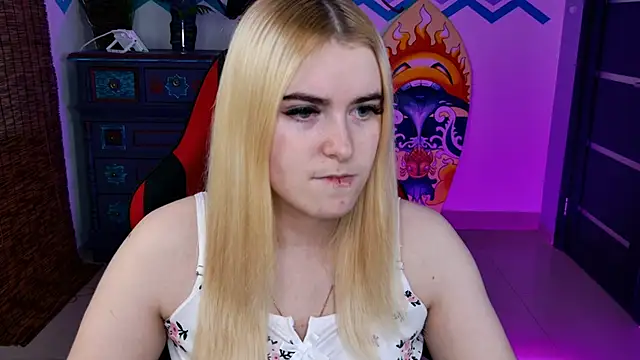 Stef Nicks online show from November 28, 2025, 9:09 am