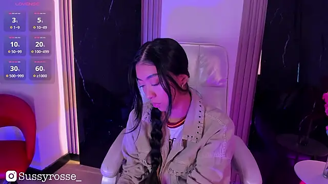 Snapshot of Sussyrosse_ chatting on February 24, 2026, 9:15 pm Sussyrosse online show from February 24, 2026, 9:15 pm