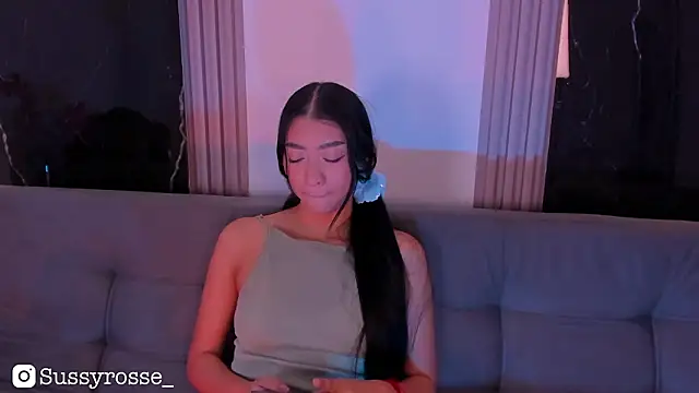 Snapshot of Sussyrosse_ chatting on January 17, 2026, 11:08 pm Sussyrosse online show from January 17, 2026, 11:08 pm