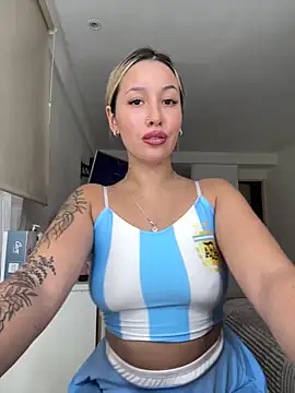 Snapshot of miagarcia250 chatting on February 19, 2026, 5:43 pm miagarcia250 online show from February 19, 2026, 5:43 pm