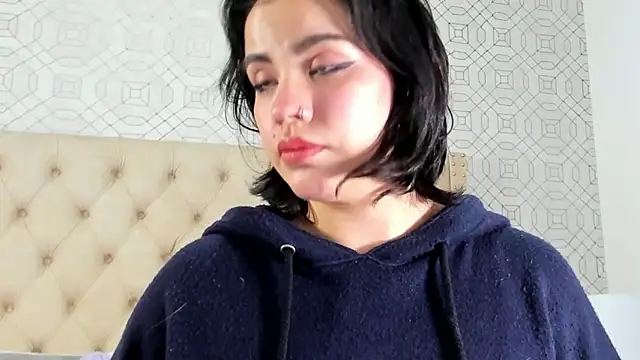 SuccubusDolly online show from December 17, 2025, 8:25 pm