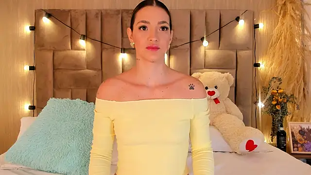 Snapshot of ClaradelMar chatting on February 12, 2026, 10:26 am ClaradelMar online show from February 12, 2026, 10:26 am