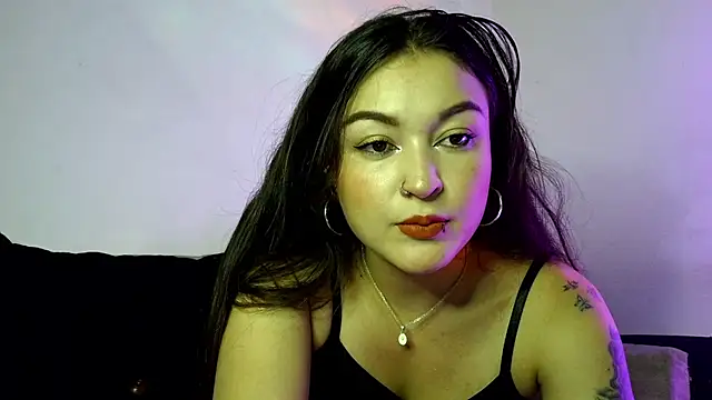 Snapshot of Adsley_ass chatting on September 23, 2025, 1:23 am Adsley ass online show from September 23, 2025, 1:23 am