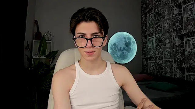 Snapshot of Oliver_Starboy chatting on September 11, 2025, 7:19 am Oliver Starboy online show from September 11, 2025, 7:19 am