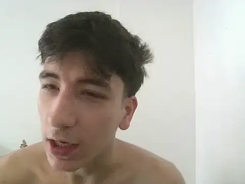 younewmaster online show from September 22, 2025, 6:47 pm